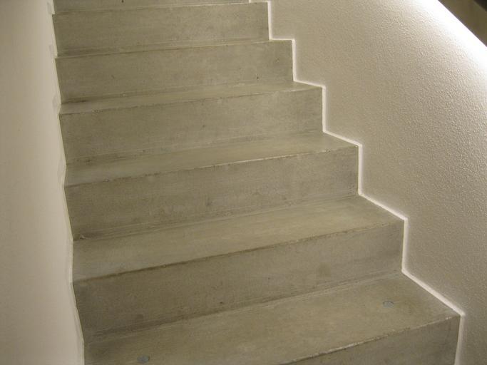 Schody, biele schody, rekonštrukcia